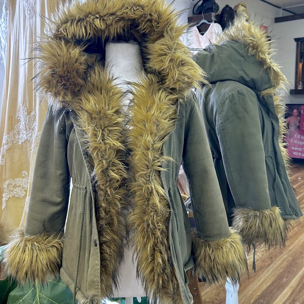 Vintage Olive Green Faux Fur Parka Coat Y2K Boho Festival Jacket Street Style - Picture 5 of 12